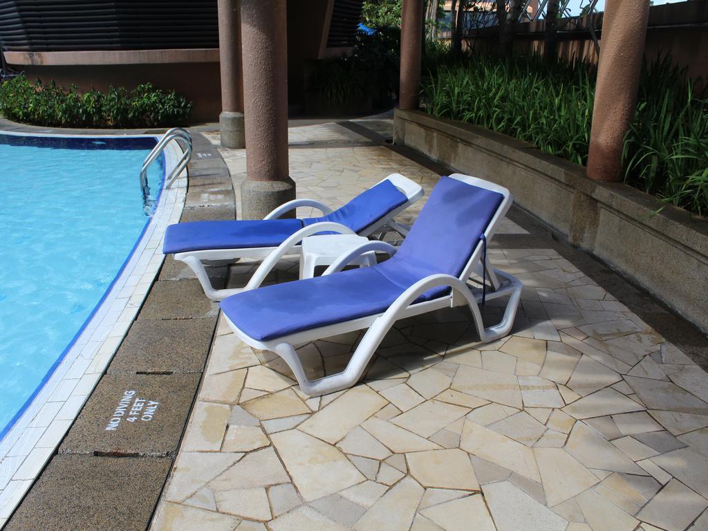 Luxy Service Suites At Times Square Kl Kuala Lumpur Esterno foto